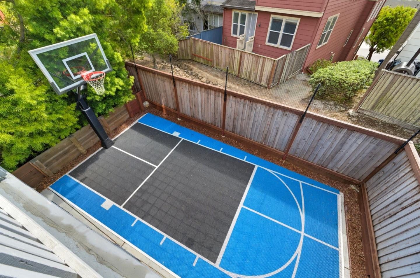 Detail Gallery Image 10 of 36 For 3 Mandalay Pl, South San Francisco,  CA 94080 - 3 Beds | 2/1 Baths