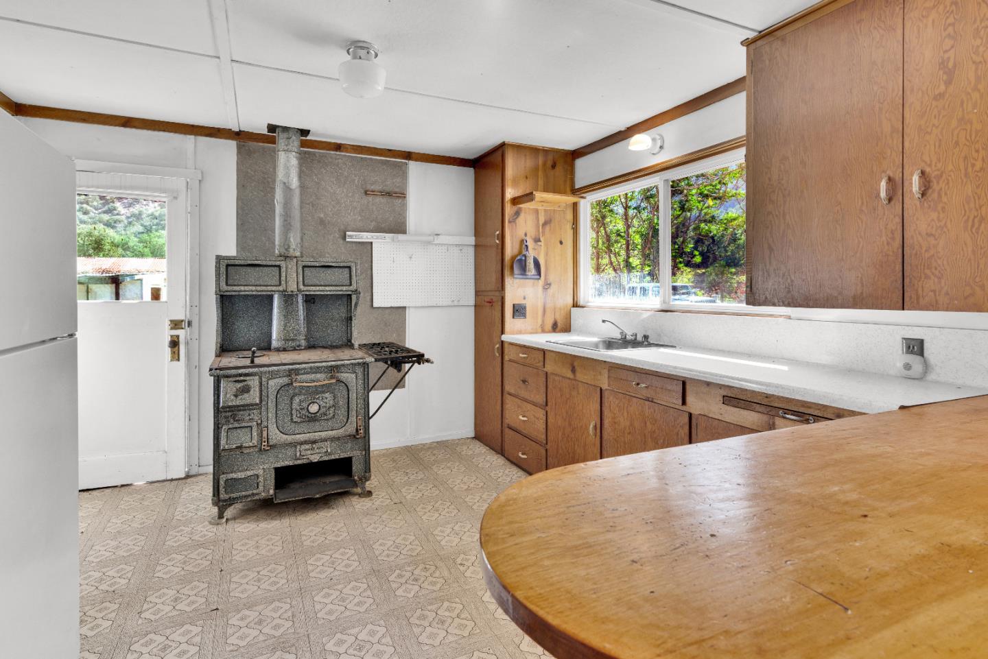 Detail Gallery Image 17 of 32 For 47103 Arroyo Seco Rd, Greenfield,  CA 93927 - 2 Beds | 1 Baths