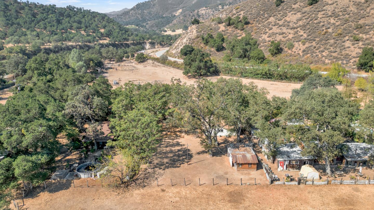 Detail Gallery Image 5 of 32 For 47103 Arroyo Seco Rd, Greenfield,  CA 93927 - 2 Beds | 1 Baths