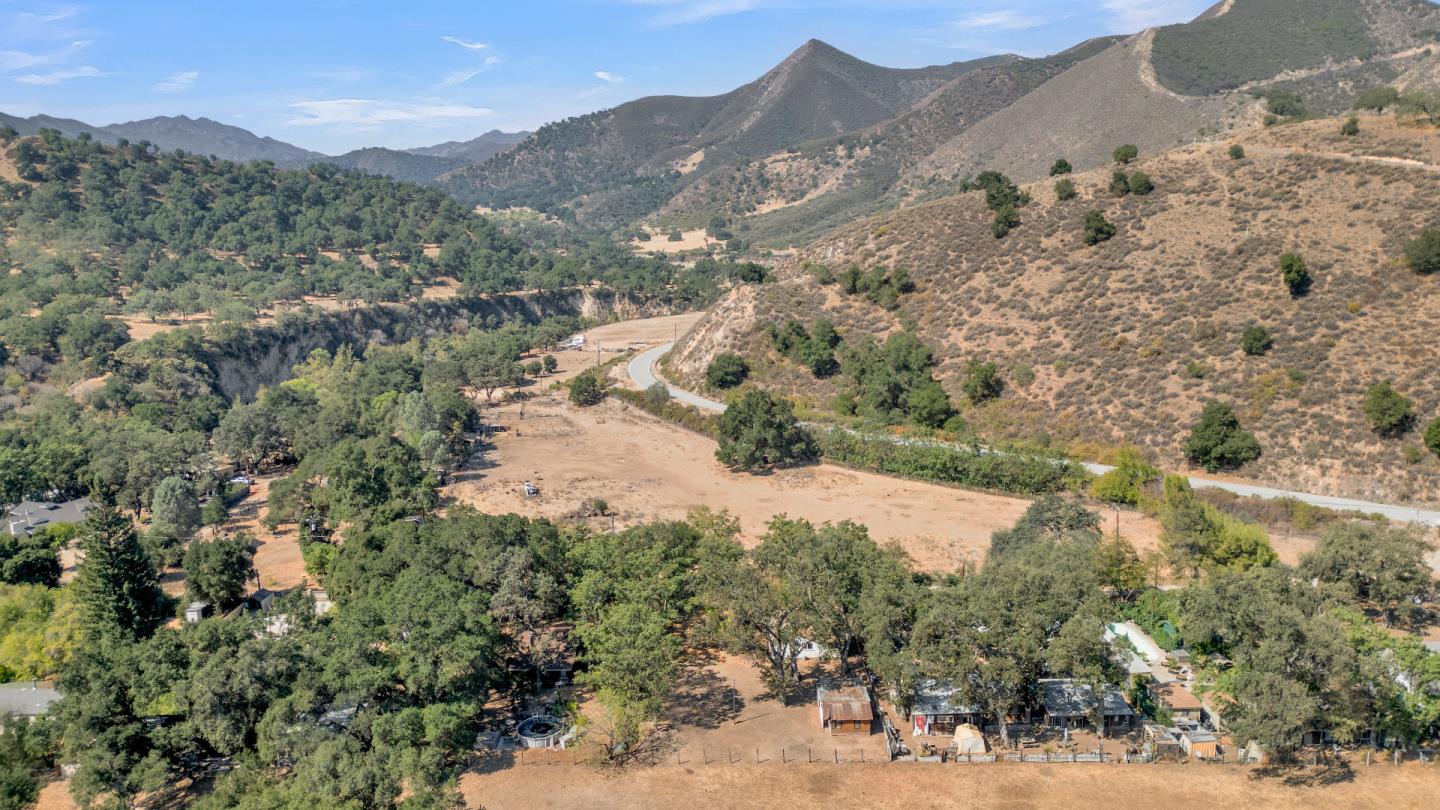 Detail Gallery Image 6 of 32 For 47103 Arroyo Seco Rd, Greenfield,  CA 93927 - 2 Beds | 1 Baths