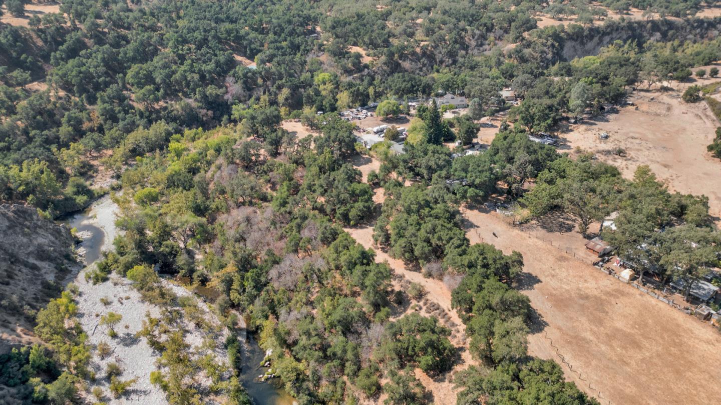 Detail Gallery Image 8 of 32 For 47103 Arroyo Seco Rd, Greenfield,  CA 93927 - 2 Beds | 1 Baths