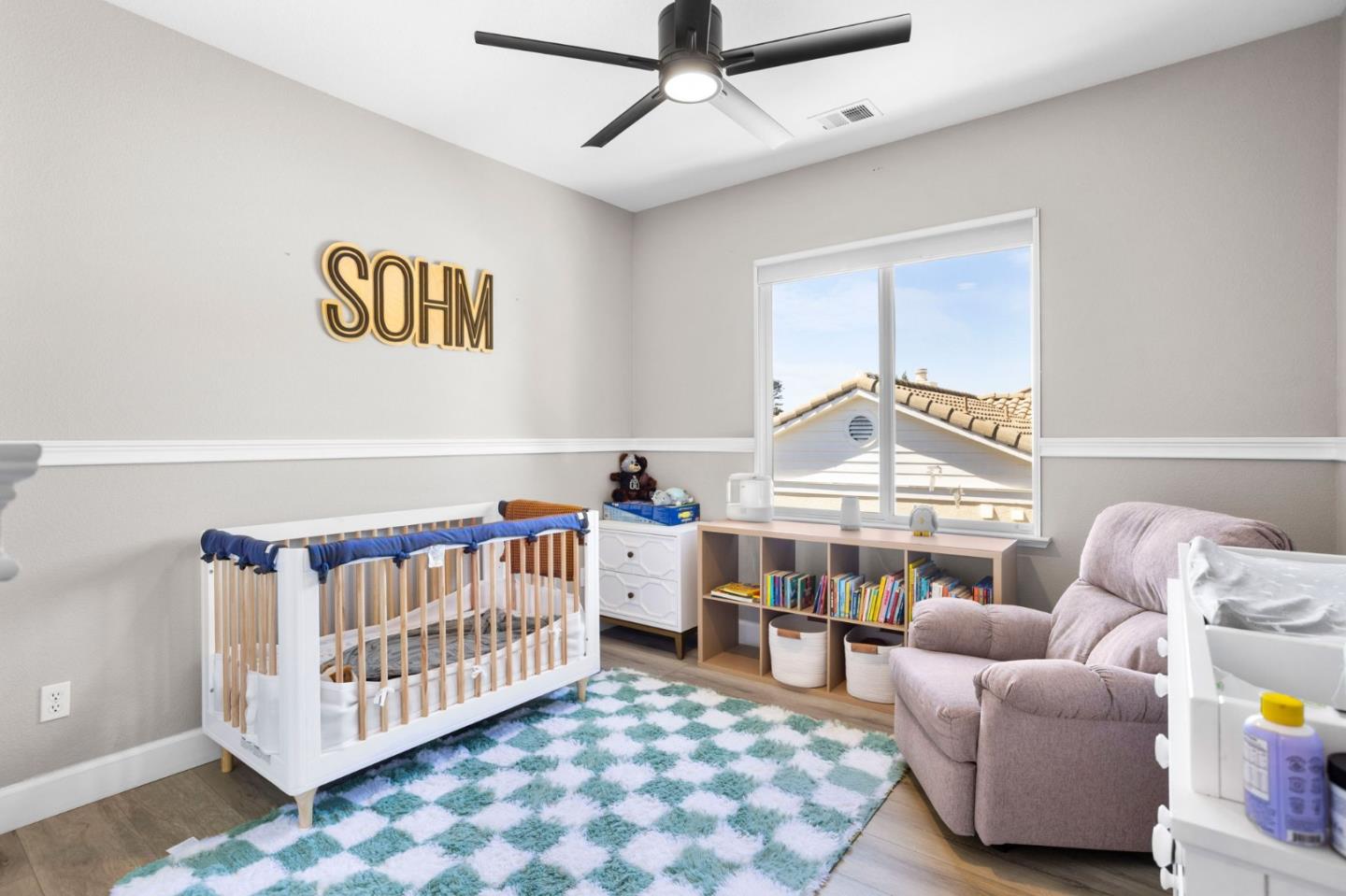 Detail Gallery Image 10 of 85 For 19127 Legend Ct, Morgan Hill,  CA 95037 - 4 Beds | 3/1 Baths