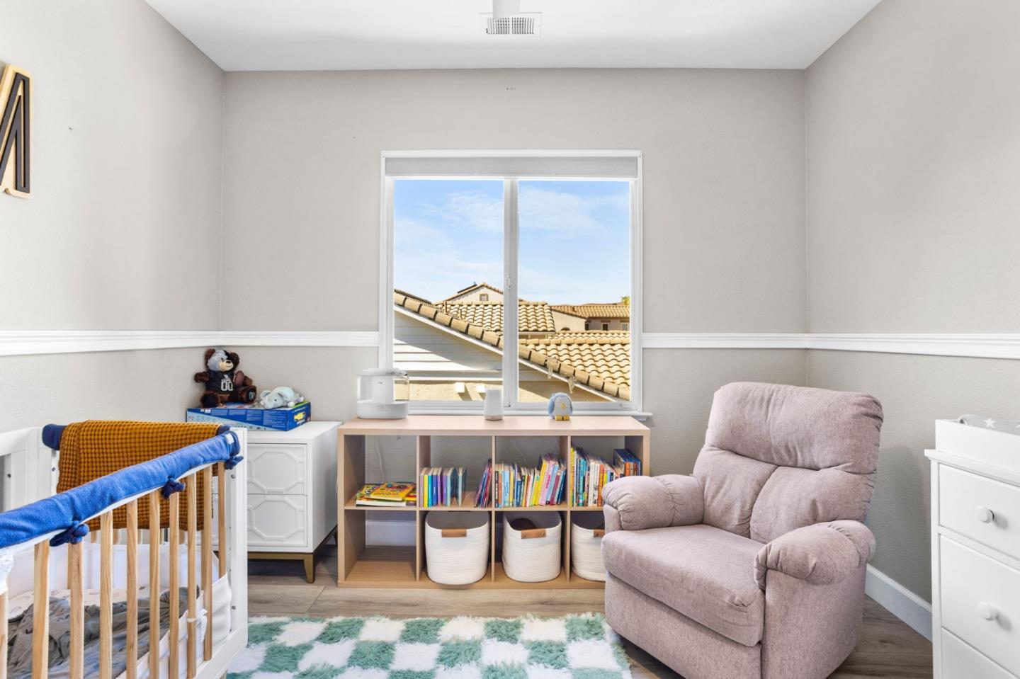 Detail Gallery Image 11 of 85 For 19127 Legend Ct, Morgan Hill,  CA 95037 - 4 Beds | 3/1 Baths