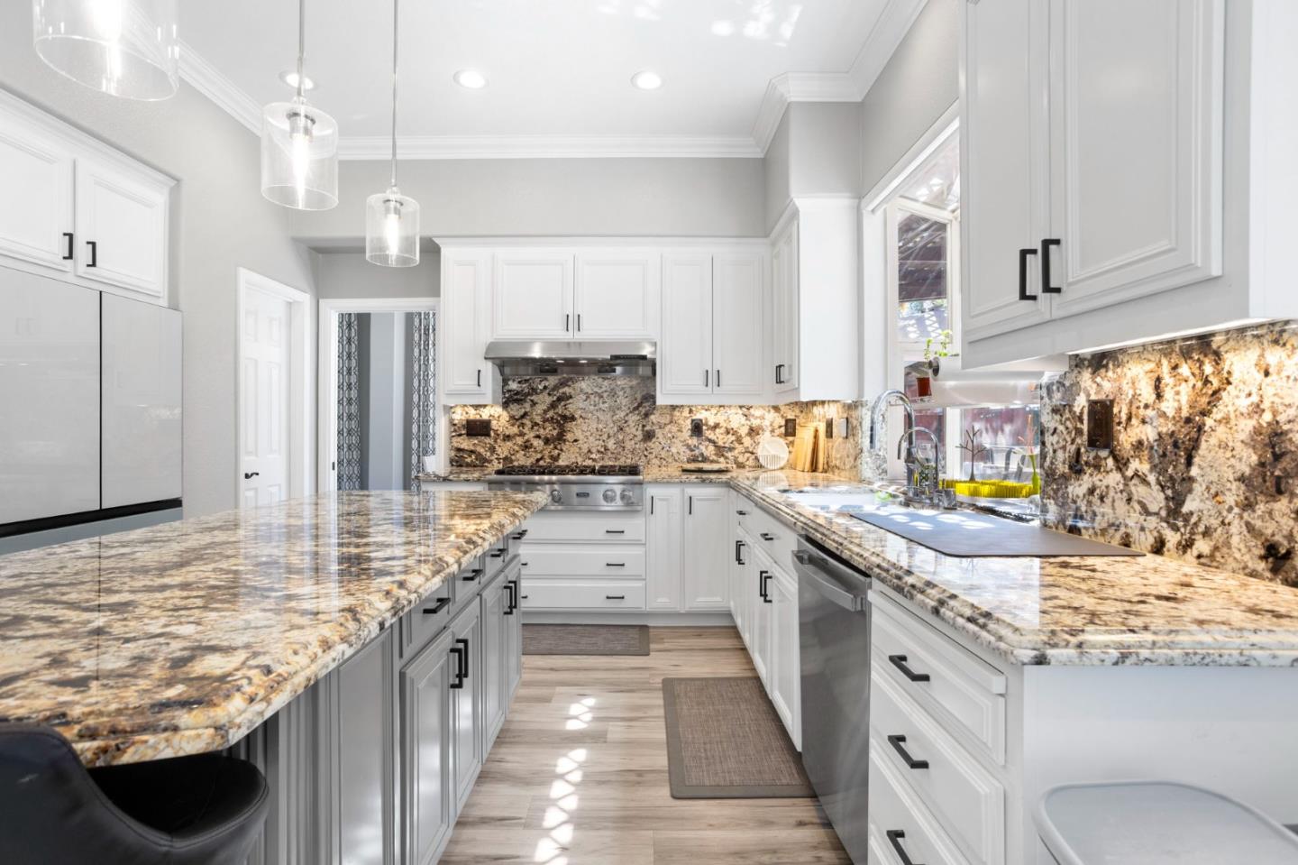 Detail Gallery Image 39 of 85 For 19127 Legend Ct, Morgan Hill,  CA 95037 - 4 Beds | 3/1 Baths