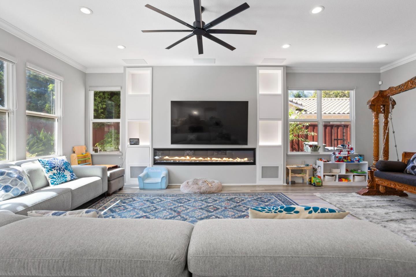 Detail Gallery Image 41 of 85 For 19127 Legend Ct, Morgan Hill,  CA 95037 - 4 Beds | 3/1 Baths