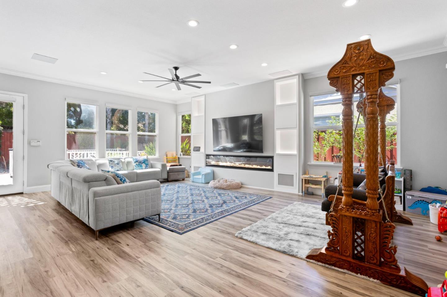 Detail Gallery Image 42 of 85 For 19127 Legend Ct, Morgan Hill,  CA 95037 - 4 Beds | 3/1 Baths