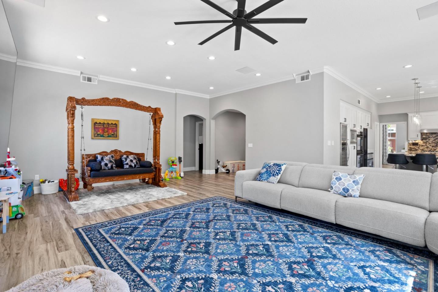 Detail Gallery Image 44 of 85 For 19127 Legend Ct, Morgan Hill,  CA 95037 - 4 Beds | 3/1 Baths