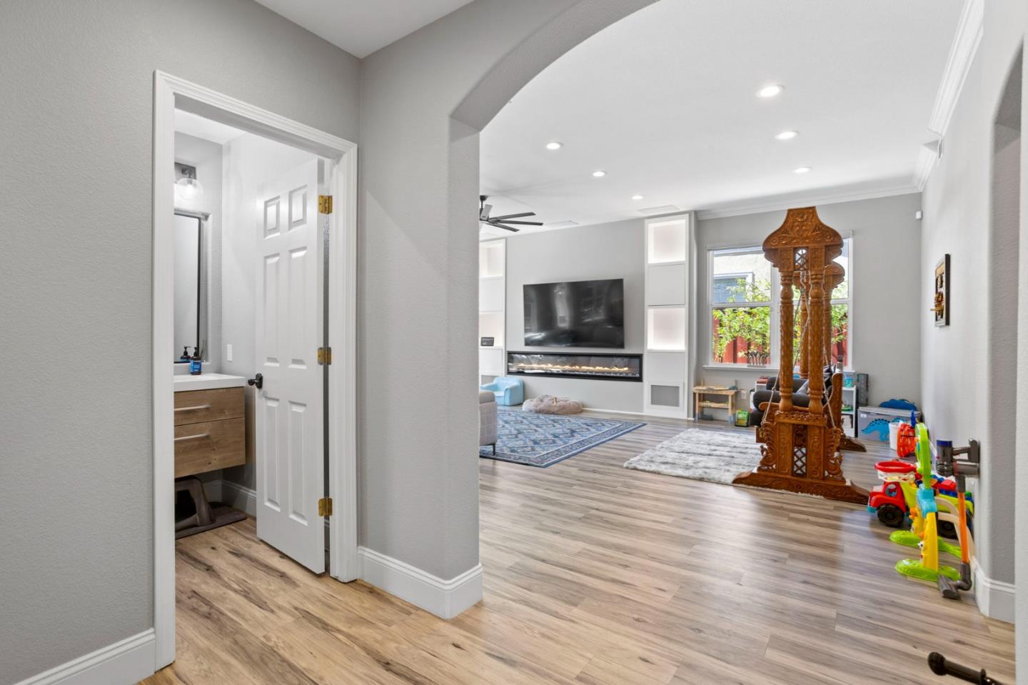 Detail Gallery Image 47 of 85 For 19127 Legend Ct, Morgan Hill,  CA 95037 - 4 Beds | 3/1 Baths