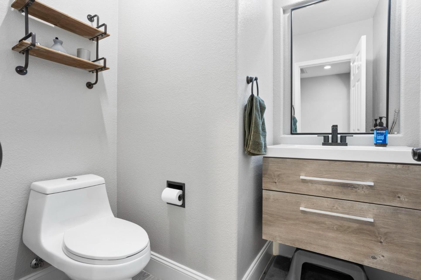 Detail Gallery Image 48 of 85 For 19127 Legend Ct, Morgan Hill,  CA 95037 - 4 Beds | 3/1 Baths