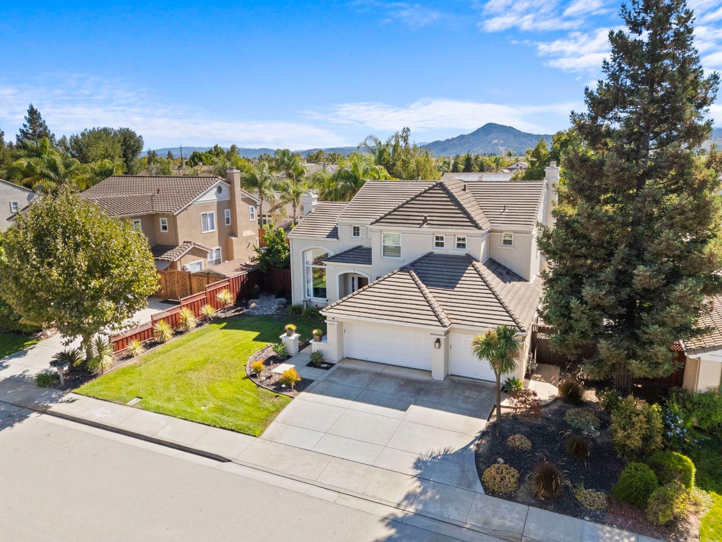 Detail Gallery Image 73 of 85 For 19127 Legend Ct, Morgan Hill,  CA 95037 - 4 Beds | 3/1 Baths