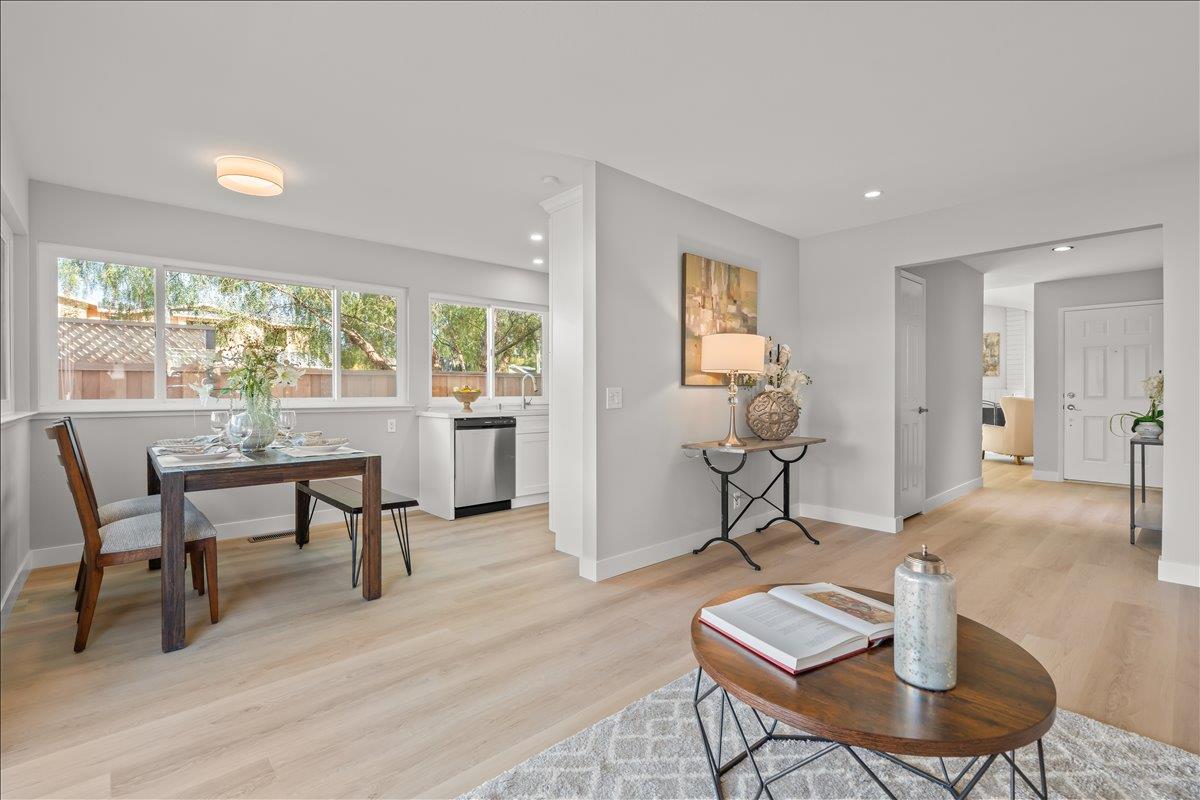 Detail Gallery Image 17 of 33 For 1683 Zinnia Ln, San Jose,  CA 95124 - 3 Beds | 2 Baths