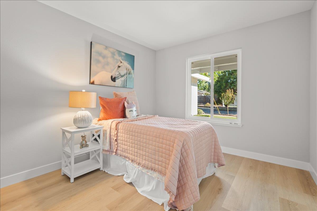 Detail Gallery Image 25 of 33 For 1683 Zinnia Ln, San Jose,  CA 95124 - 3 Beds | 2 Baths