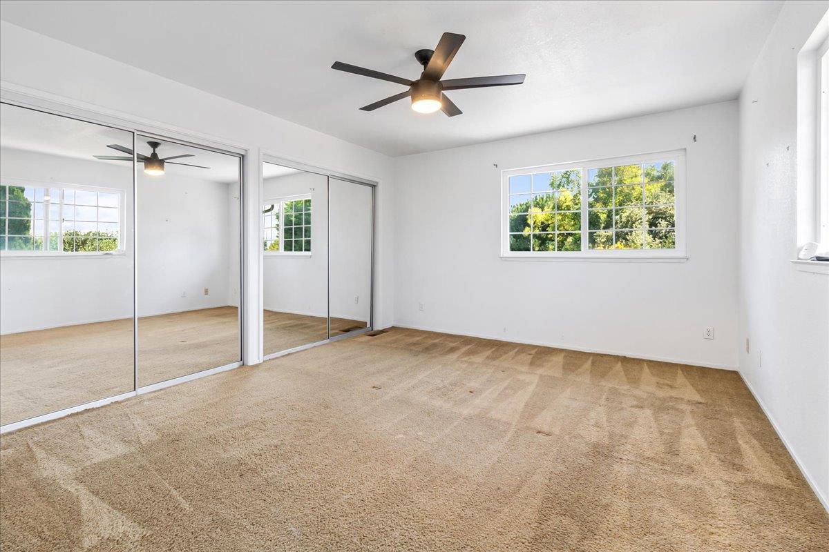 Detail Gallery Image 29 of 44 For 318 La Jolla Cir, Salinas,  CA 93901 - 5 Beds | 3/1 Baths