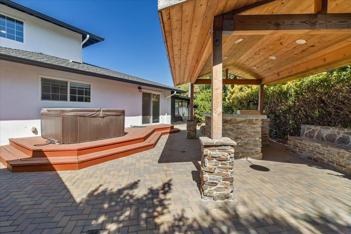 Detail Gallery Image 39 of 44 For 318 La Jolla Cir, Salinas,  CA 93901 - 5 Beds | 3/1 Baths