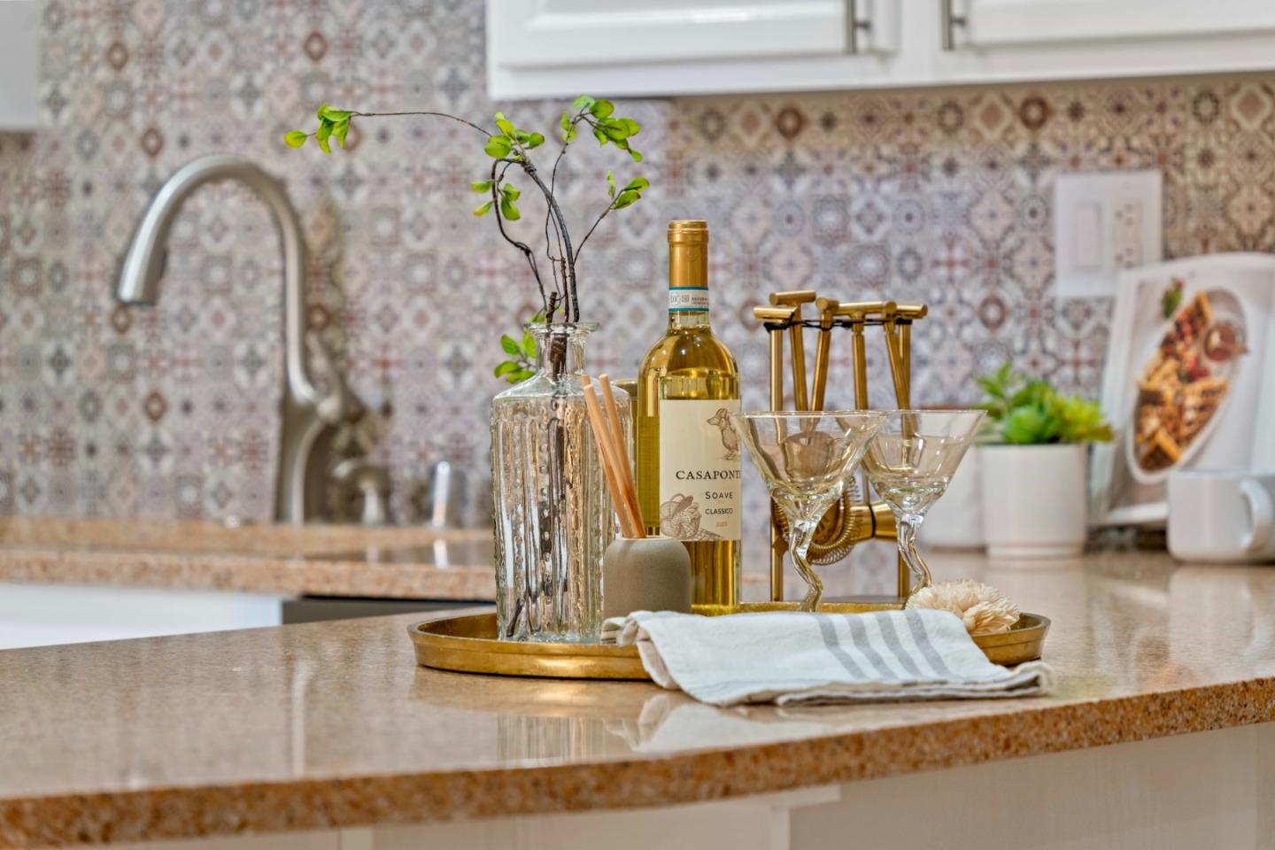 Detail Gallery Image 16 of 56 For 4173 El Camino Real #1,  Palo Alto,  CA 94306 - 3 Beds | 3 Baths