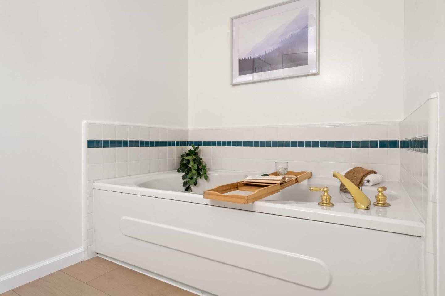 Detail Gallery Image 33 of 56 For 4173 El Camino Real #1,  Palo Alto,  CA 94306 - 3 Beds | 3 Baths