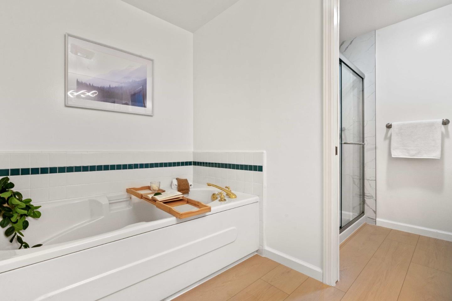 Detail Gallery Image 36 of 56 For 4173 El Camino Real #1,  Palo Alto,  CA 94306 - 3 Beds | 3 Baths