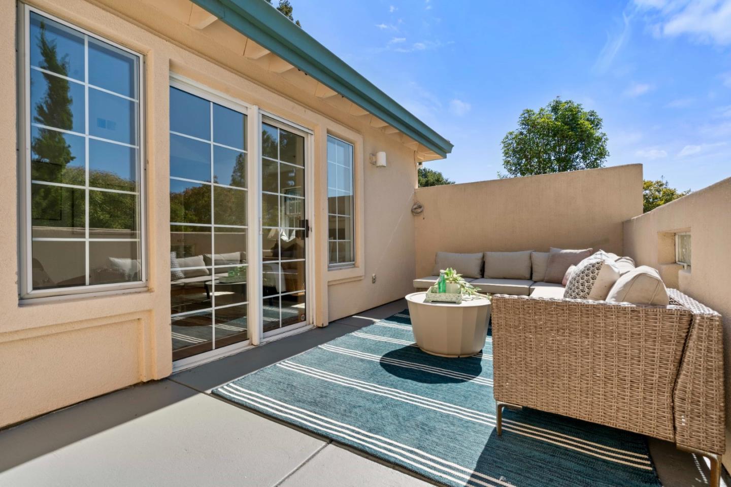 Detail Gallery Image 41 of 56 For 4173 El Camino Real #1,  Palo Alto,  CA 94306 - 3 Beds | 3 Baths