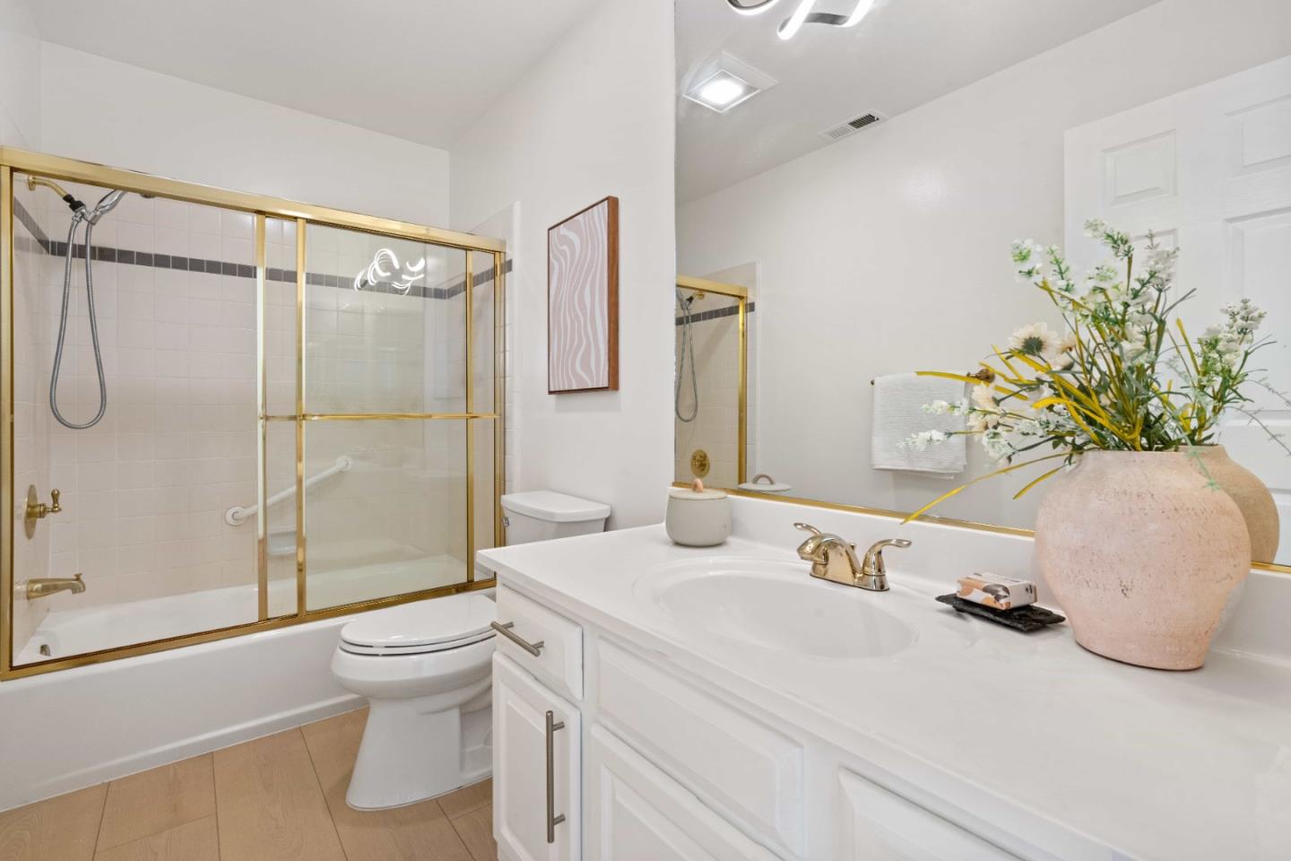 Detail Gallery Image 42 of 56 For 4173 El Camino Real #1,  Palo Alto,  CA 94306 - 3 Beds | 3 Baths