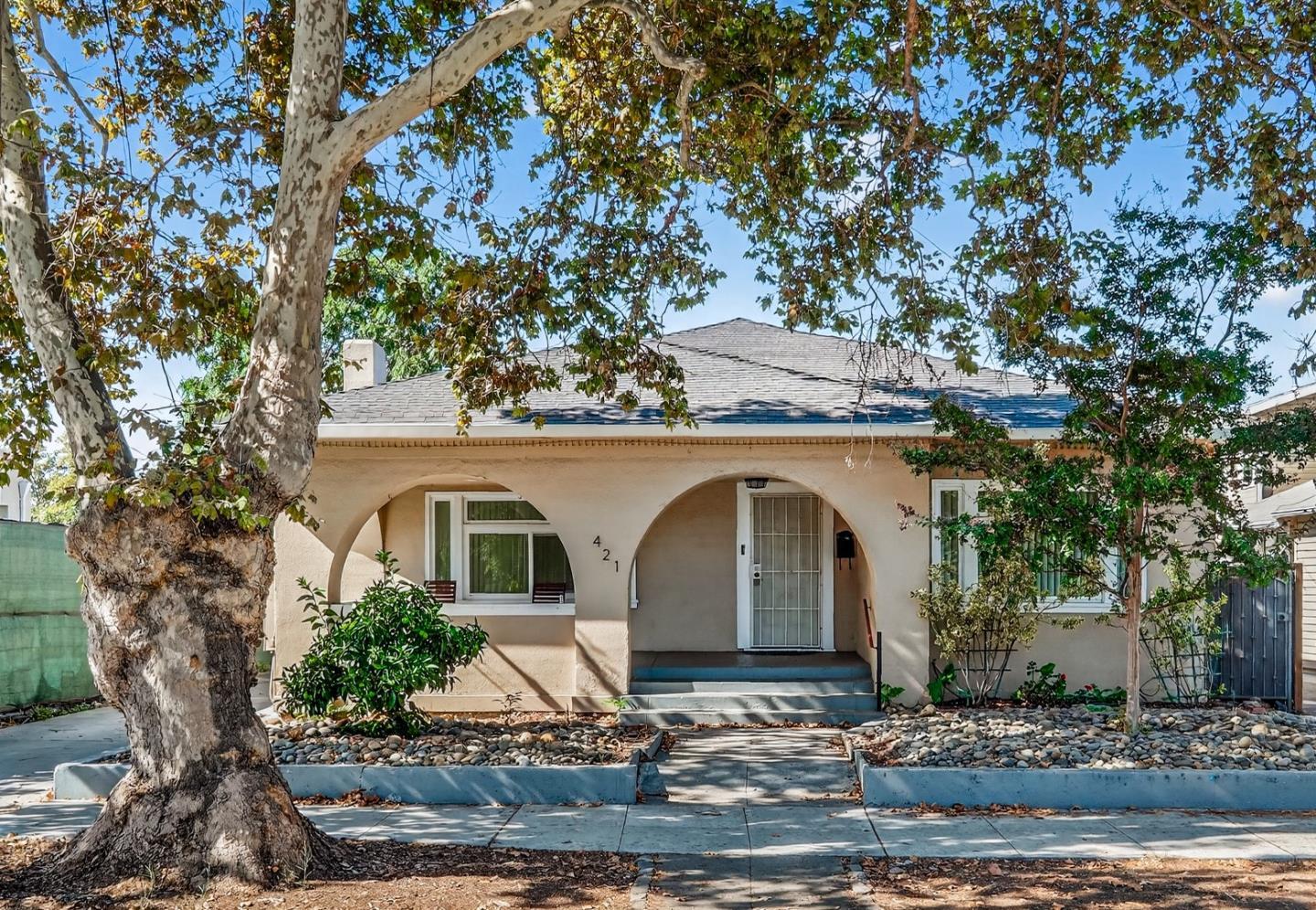 Front Image Thumbnail for ML82023096