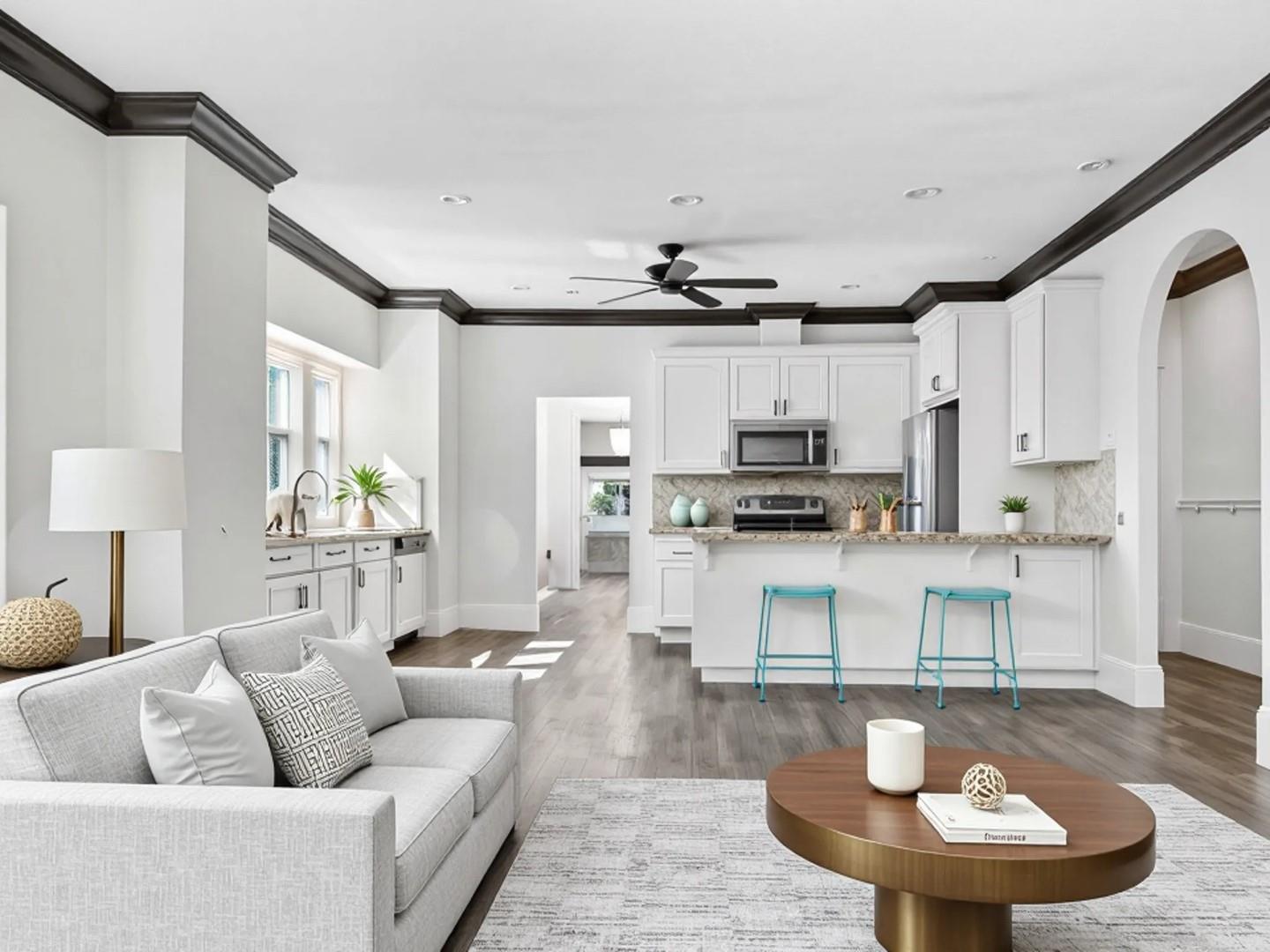 Detail Gallery Image 3 of 61 For 421 N 13th St, San Jose,  CA 95112 - 7 Beds | 6 Baths