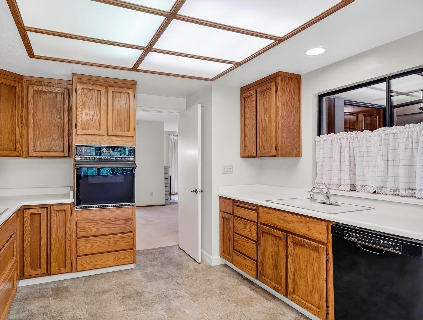 Detail Gallery Image 7 of 45 For 7391 via Cantares, San Jose,  CA 95135 - 2 Beds | 2 Baths