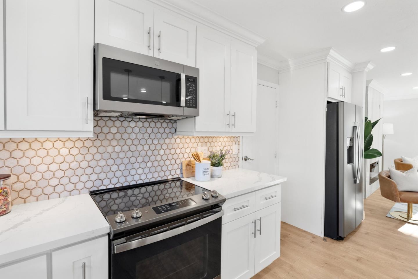 Detail Gallery Image 10 of 30 For 5066 Carter Ave, San Jose,  CA 95118 - 4 Beds | 2 Baths