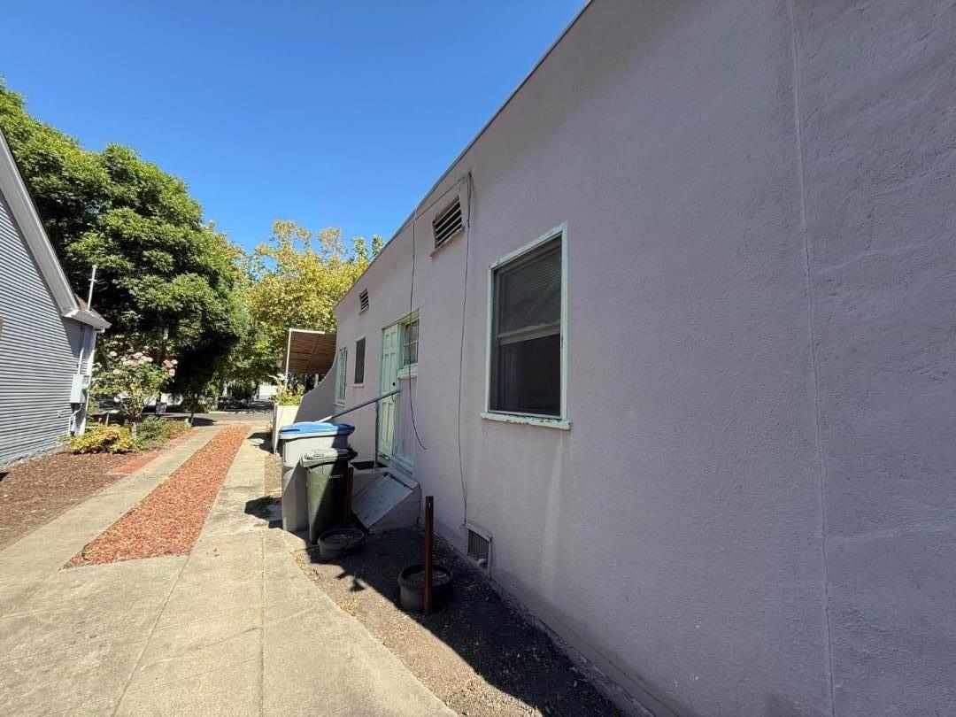 Detail Gallery Image 13 of 13 For 956 Schiele Ave, San Jose,  CA 95126 - 2 Beds | 1 Baths