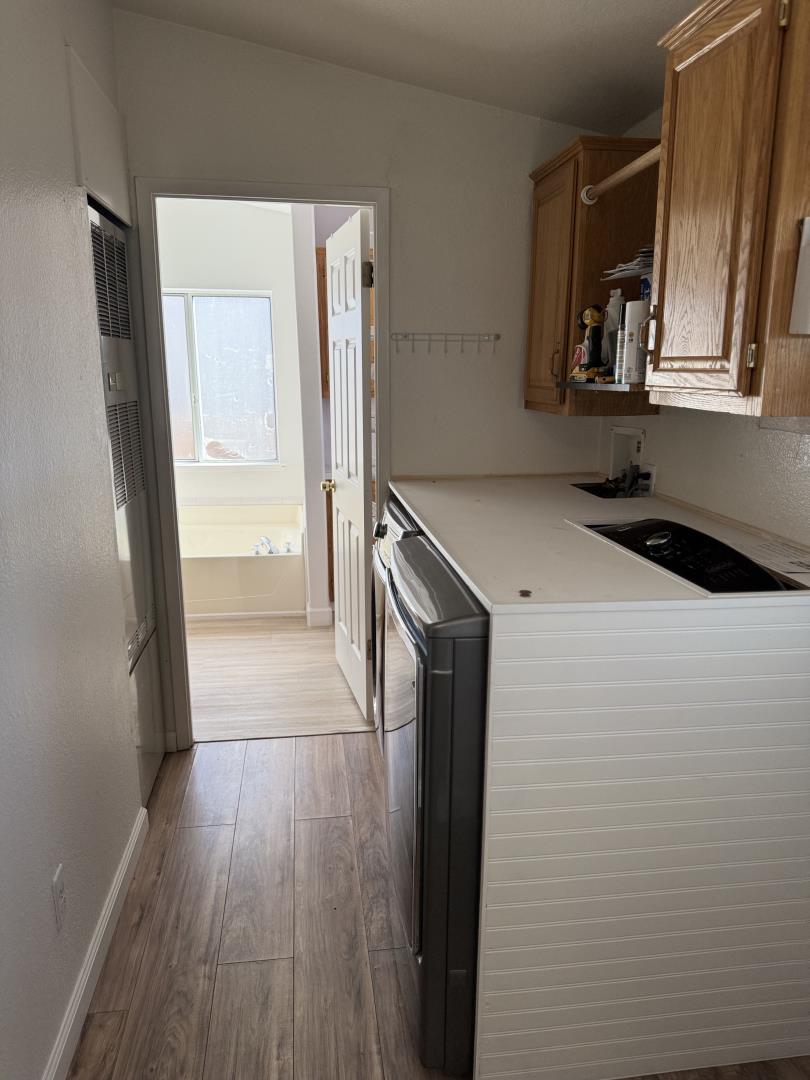 Detail Gallery Image 27 of 30 For 1085 Tasman Dr #416,  Sunnyvale,  CA 94089 - 4 Beds | 2 Baths