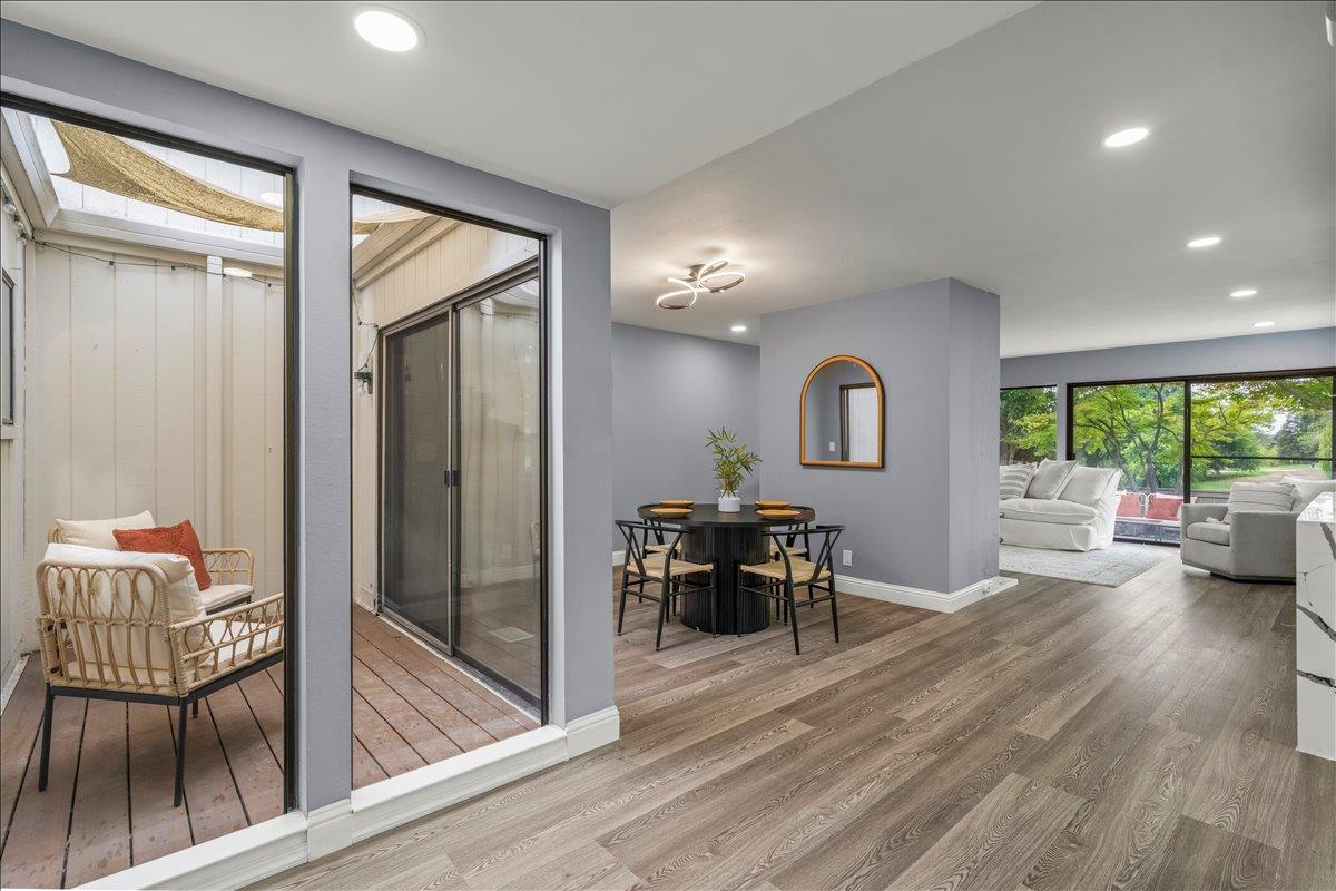 Detail Gallery Image 11 of 37 For 631 Silver Lake Dr, Danville,  CA 94526 - 2 Beds | 2 Baths