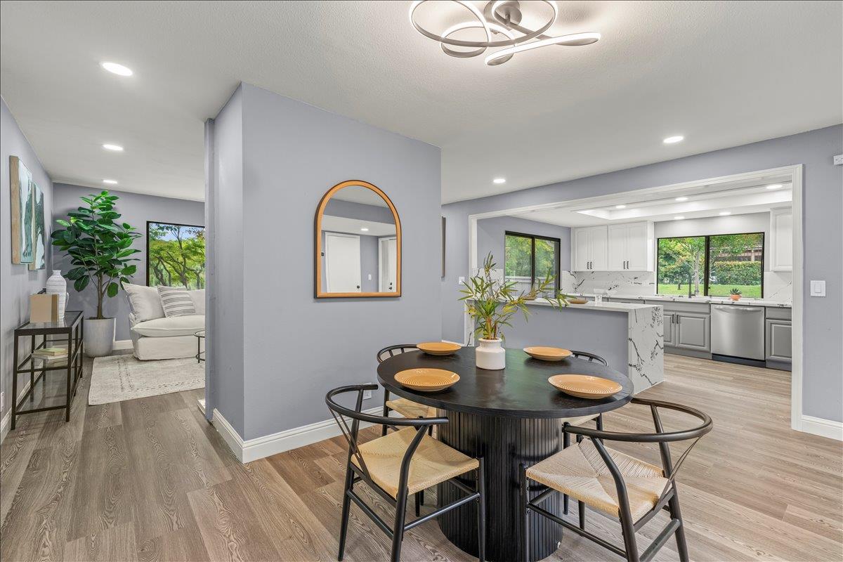 Detail Gallery Image 12 of 37 For 631 Silver Lake Dr, Danville,  CA 94526 - 2 Beds | 2 Baths