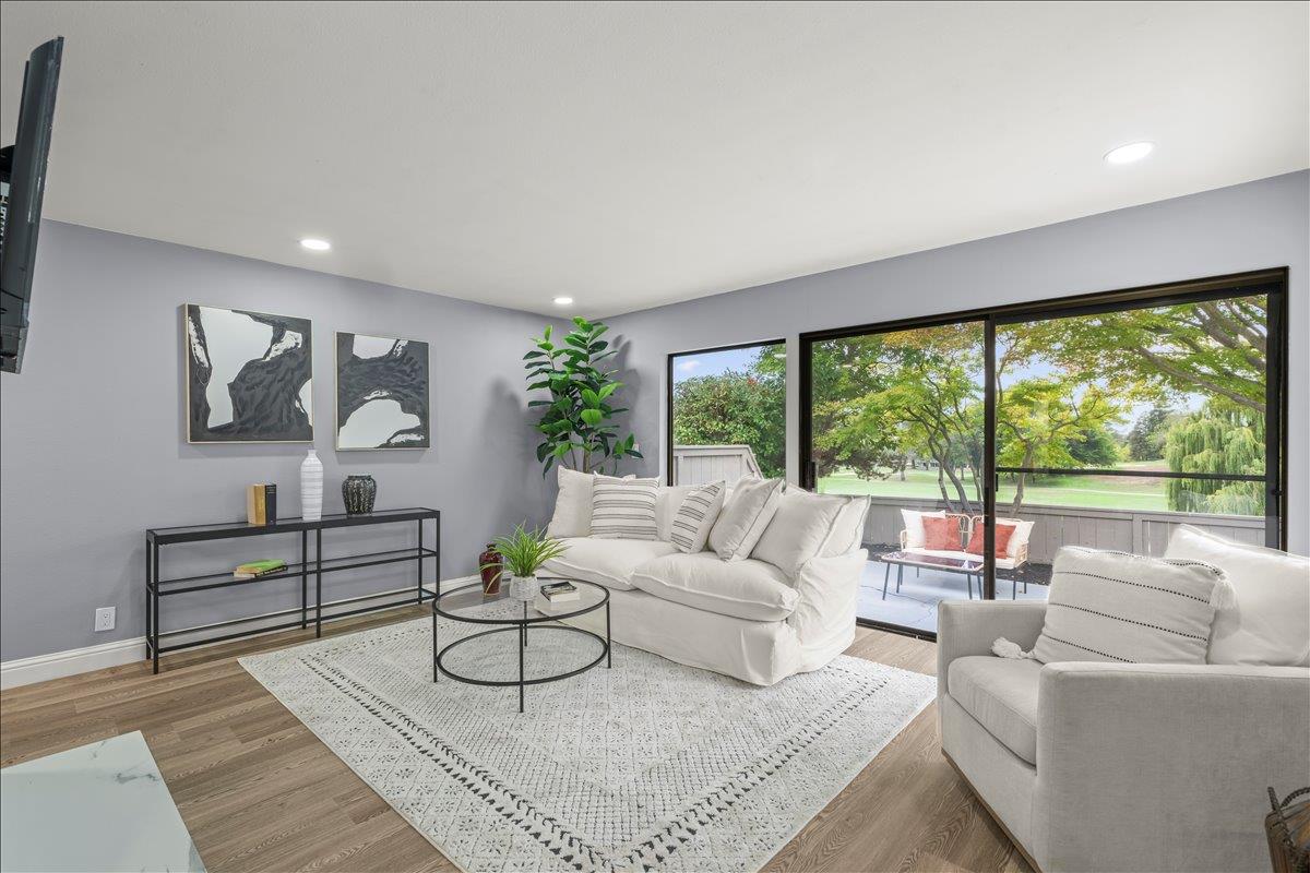 Detail Gallery Image 16 of 37 For 631 Silver Lake Dr, Danville,  CA 94526 - 2 Beds | 2 Baths