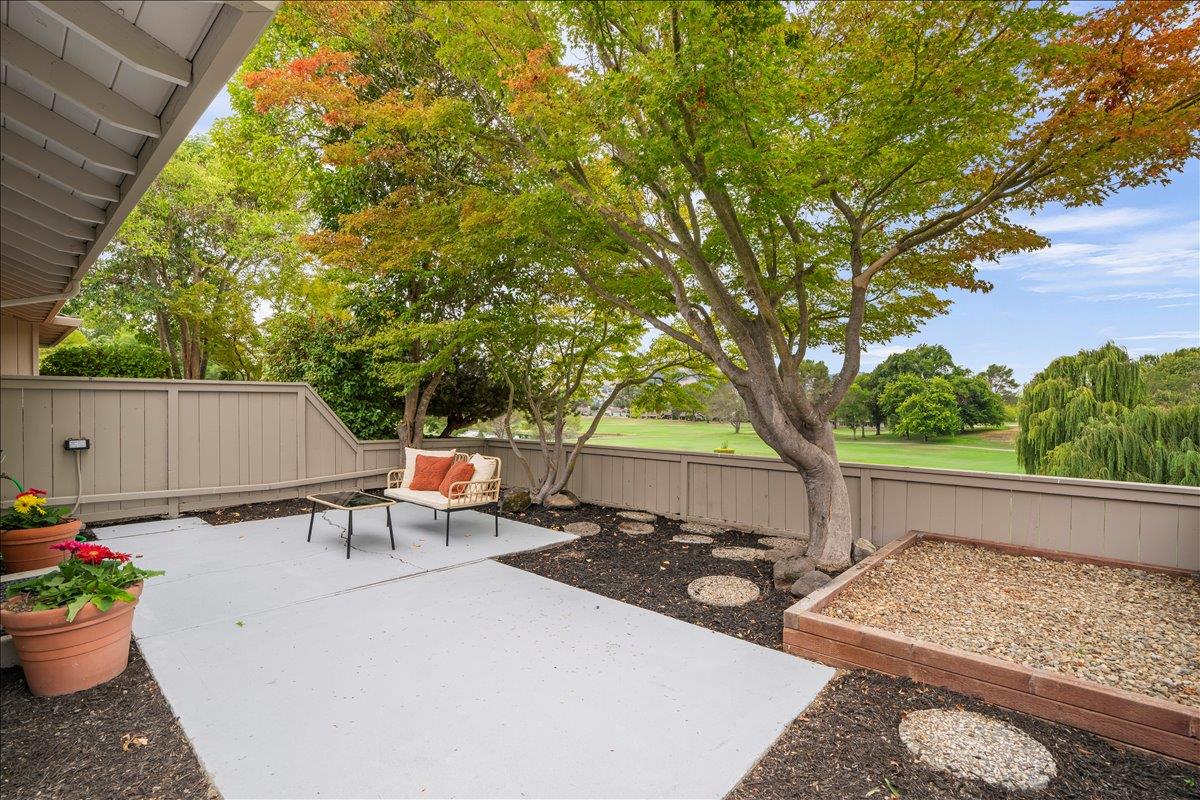 Detail Gallery Image 30 of 37 For 631 Silver Lake Dr, Danville,  CA 94526 - 2 Beds | 2 Baths