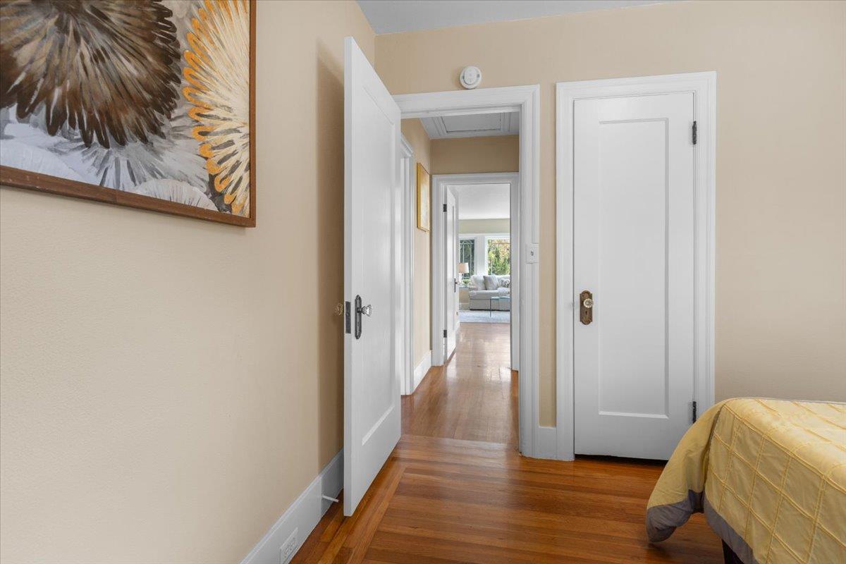 Detail Gallery Image 14 of 28 For 4023 Laurel Ave, Oakland,  CA 94602 - 2 Beds | 1 Baths