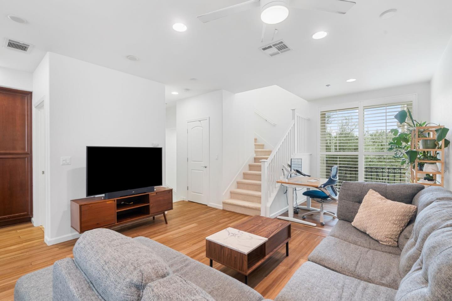 Detail Gallery Image 15 of 32 For 188 Heligan Ln. #1,  Livermore,  CA 94551 - 2 Beds | 2 Baths