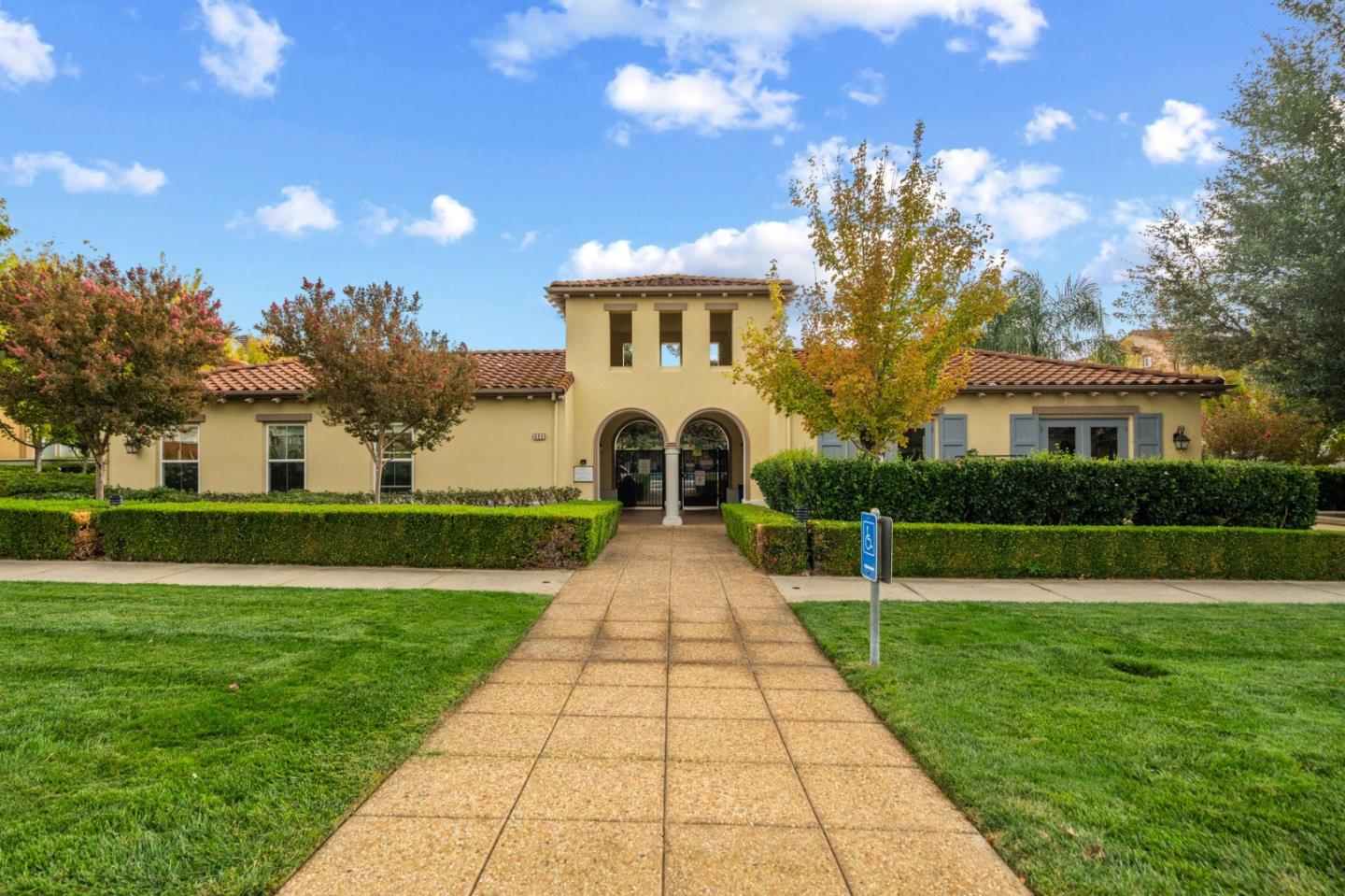 Detail Gallery Image 28 of 32 For 188 Heligan Ln. #1,  Livermore,  CA 94551 - 2 Beds | 2 Baths