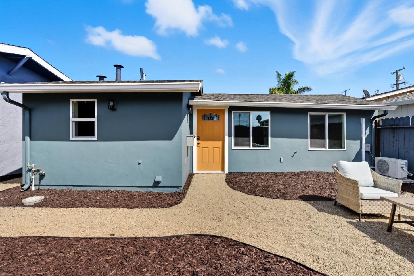 Detail Gallery Image 16 of 27 For 1736 96th Ave, Oakland,  CA 94603 - 4 Beds | 2 Baths