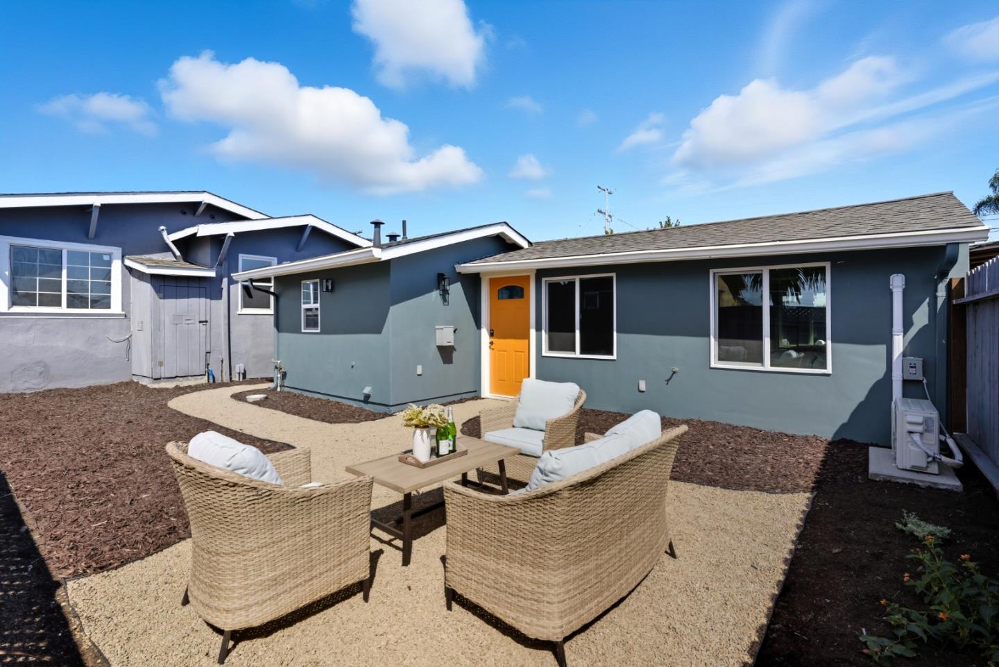 Detail Gallery Image 25 of 27 For 1736 96th Ave, Oakland,  CA 94603 - 4 Beds | 2 Baths