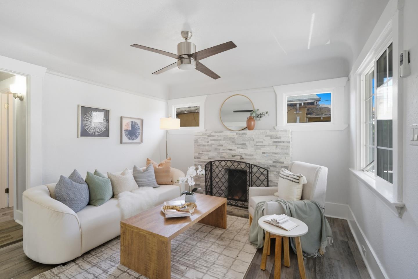 Detail Gallery Image 3 of 27 For 1736 96th Ave, Oakland,  CA 94603 - 4 Beds | 2 Baths