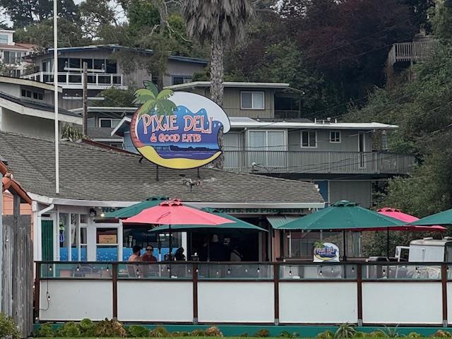 Detail Gallery Image 11 of 14 For 204 Aptos Beach Dr, Aptos,  CA 95003 - 3 Beds | 2 Baths