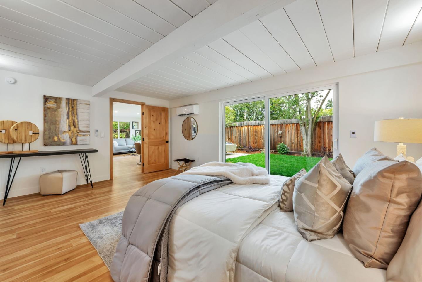 Detail Gallery Image 17 of 39 For 4225 Park Blvd, Palo Alto,  CA 94306 - 4 Beds | 2 Baths