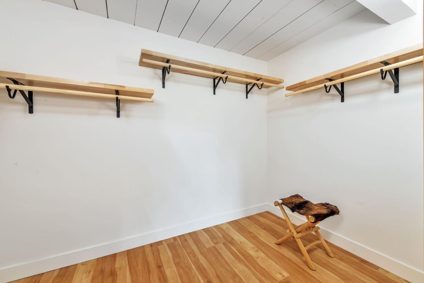 Detail Gallery Image 20 of 39 For 4225 Park Blvd, Palo Alto,  CA 94306 - 4 Beds | 2 Baths