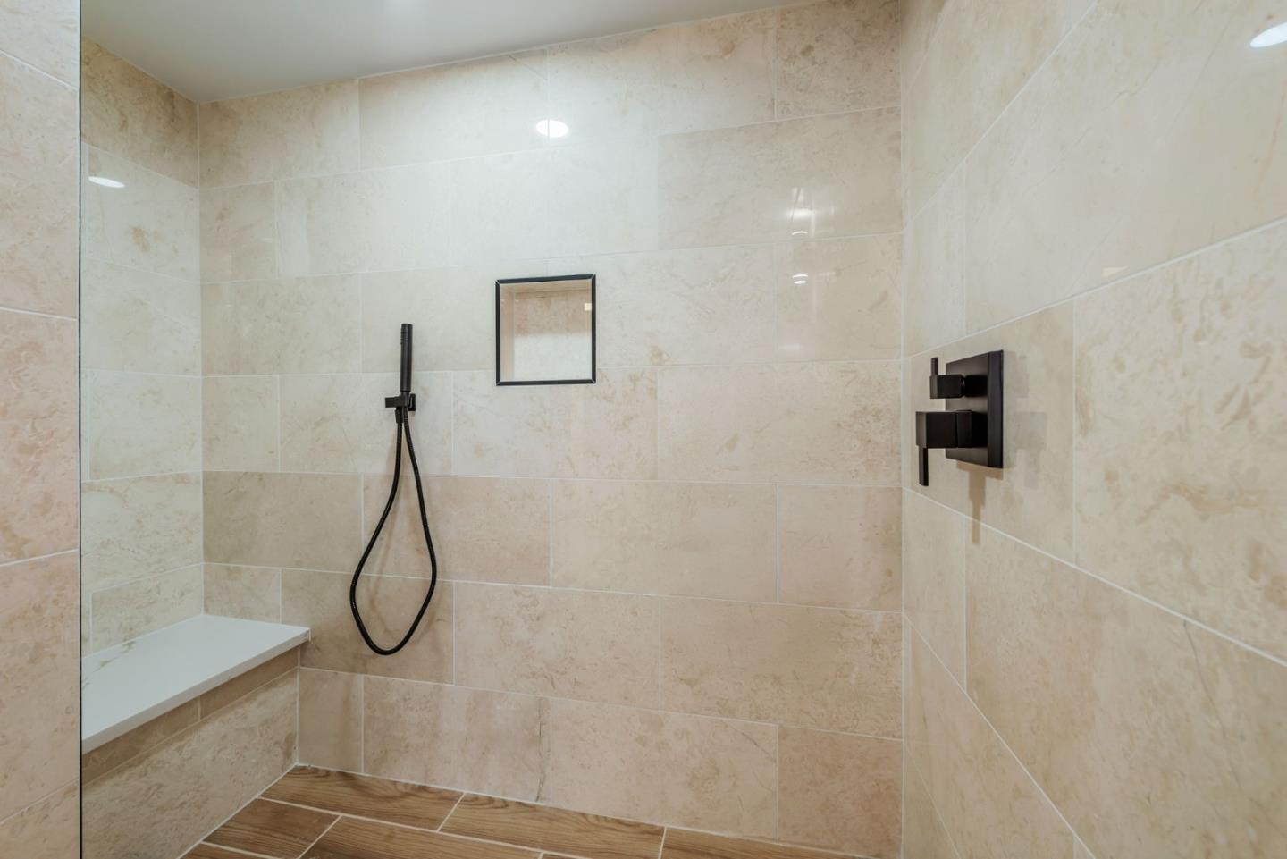 Detail Gallery Image 23 of 39 For 4225 Park Blvd, Palo Alto,  CA 94306 - 4 Beds | 2 Baths