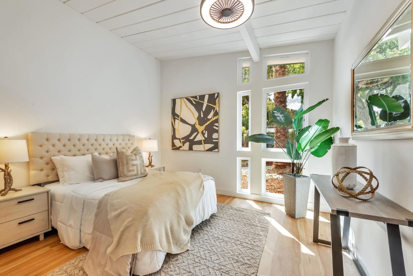 Detail Gallery Image 24 of 39 For 4225 Park Blvd, Palo Alto,  CA 94306 - 4 Beds | 2 Baths