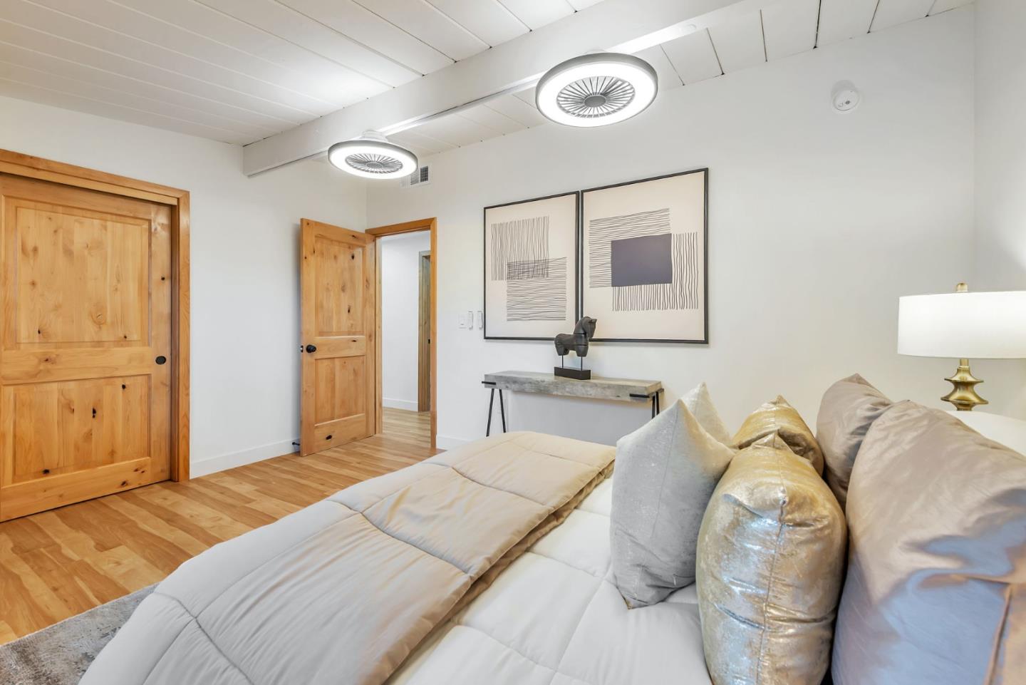 Detail Gallery Image 28 of 39 For 4225 Park Blvd, Palo Alto,  CA 94306 - 4 Beds | 2 Baths