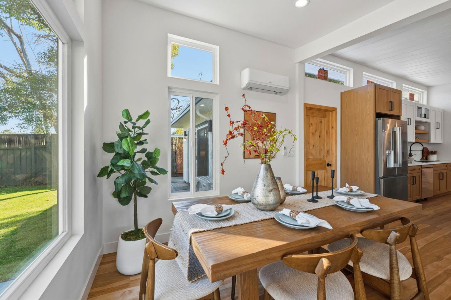 Detail Gallery Image 57 of 70 For 4225 Park Blvd, Palo Alto,  CA 94306 - 4 Beds | 2 Baths