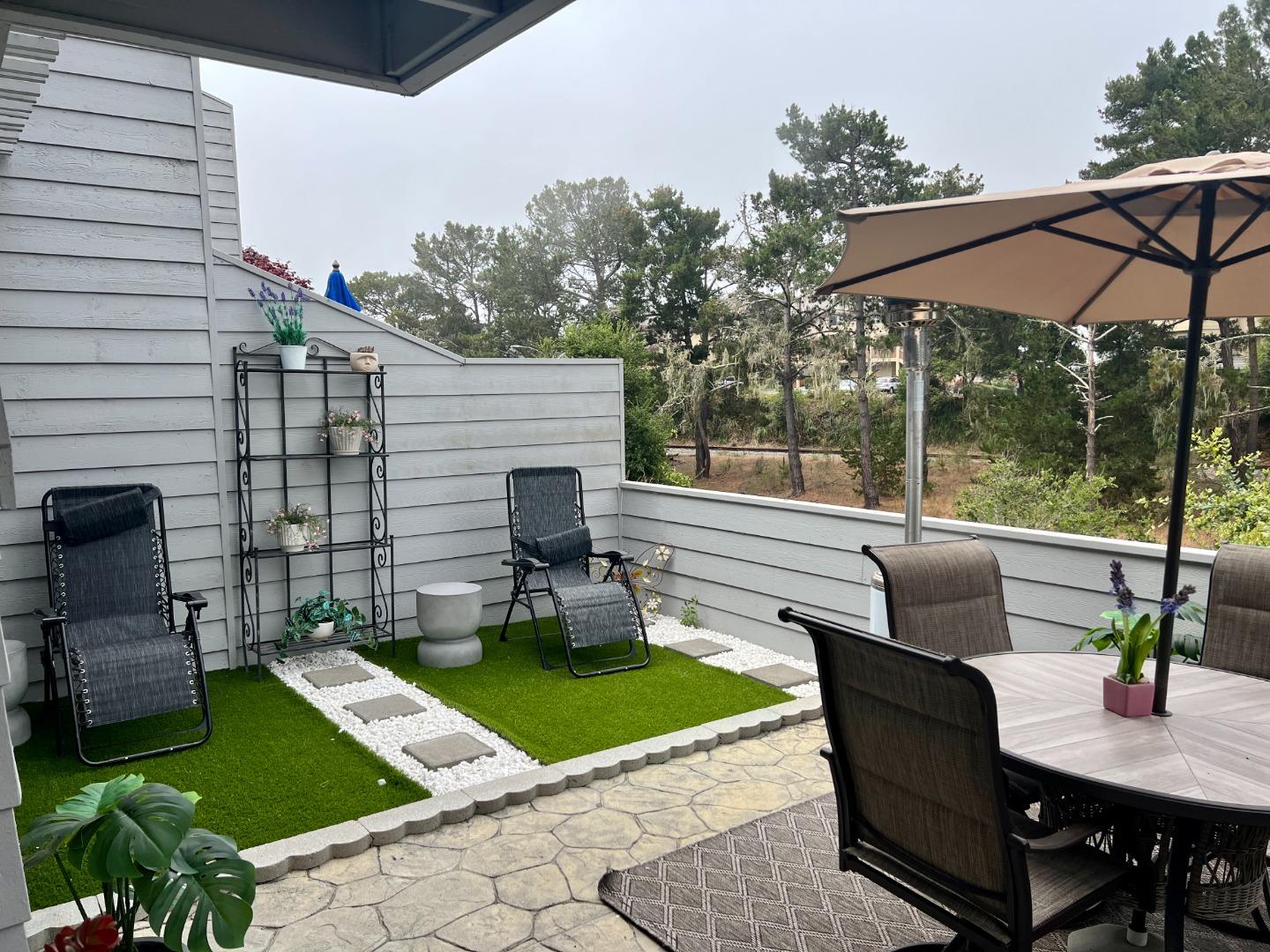 Detail Gallery Image 4 of 5 For 444 Racquet Landing, Aptos,  CA 95003 - 2 Beds | 2/1 Baths