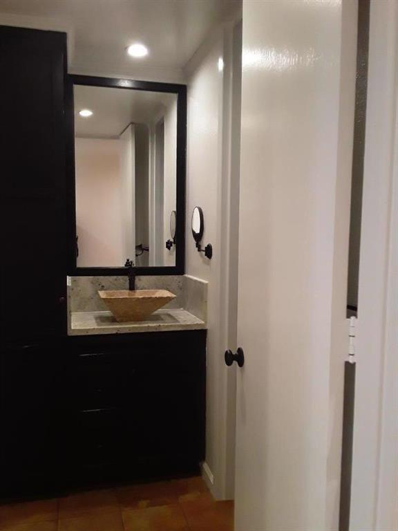 Detail Gallery Image 5 of 6 For 3110 Shelter Creek Lane, San Bruno,  CA 94066 - 1 Beds | 1 Baths