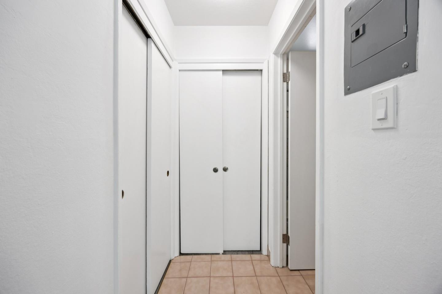 Detail Gallery Image 20 of 106 For 263 La Pala Dr, San Jose,  CA 95127 - – Beds | – Baths