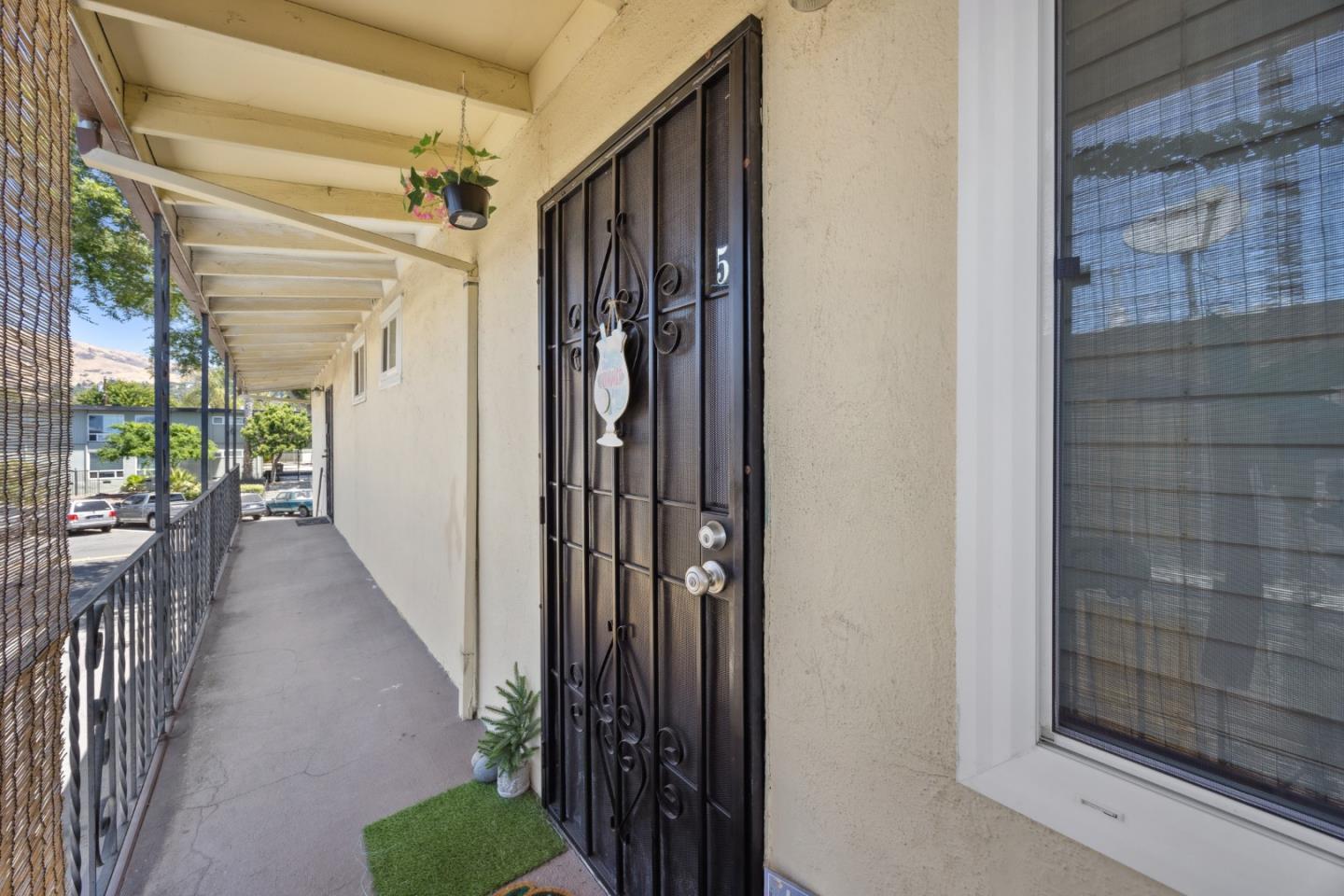 Detail Gallery Image 29 of 106 For 263 La Pala Dr, San Jose,  CA 95127 - – Beds | – Baths